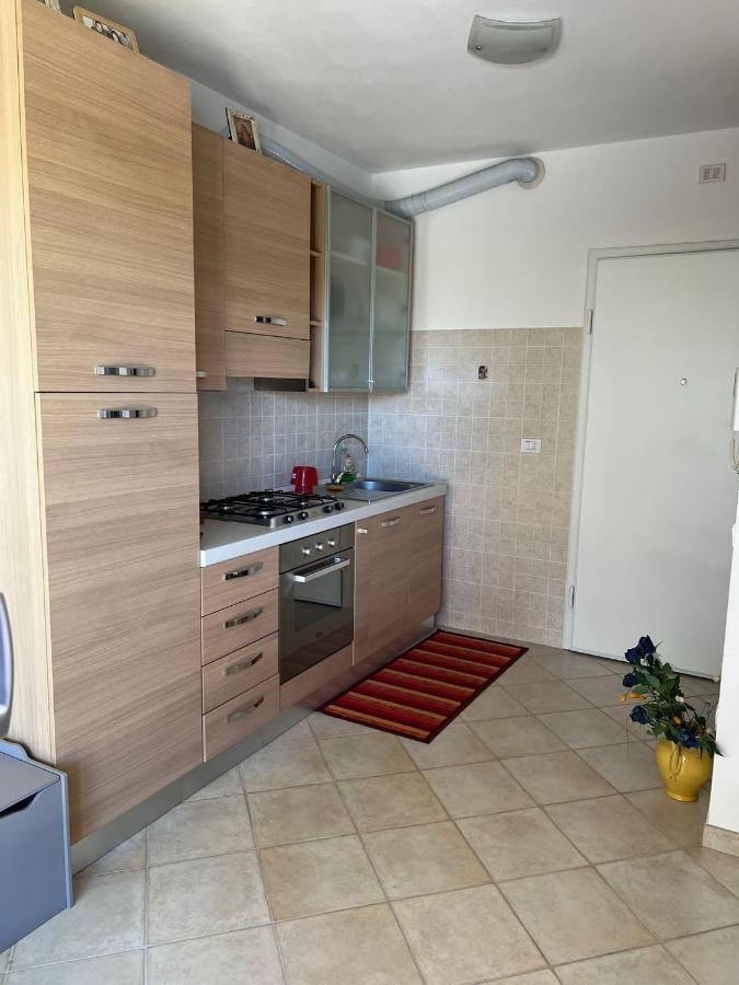 Апартаменты Nichi House Сенигаллия Экстерьер фото